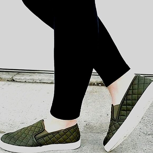 Mossimo Quilted Slip-on Sneakers 7.5 Green - Picture 1 of 14